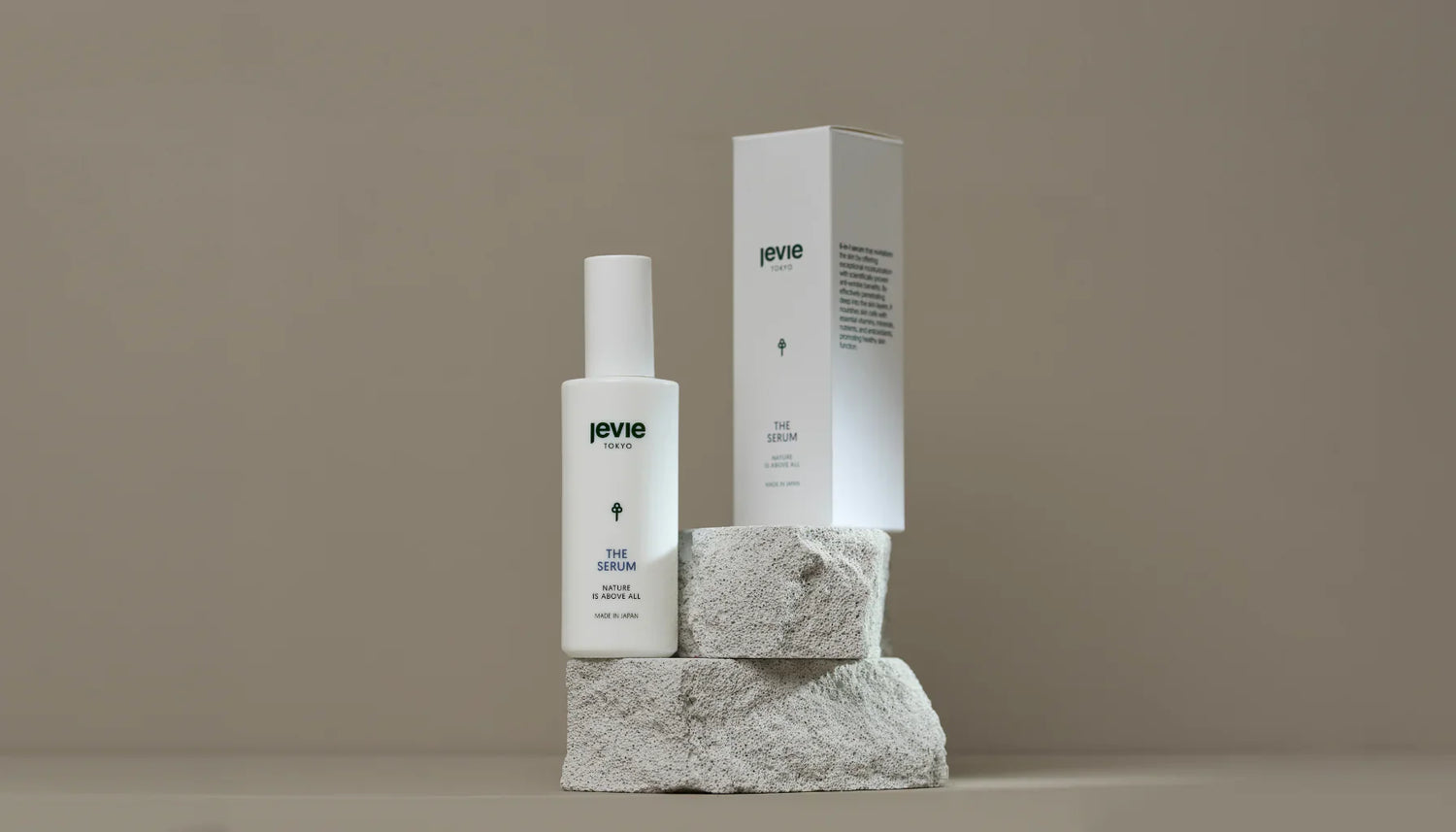 なぜ保湿は「水分」から始めるのか