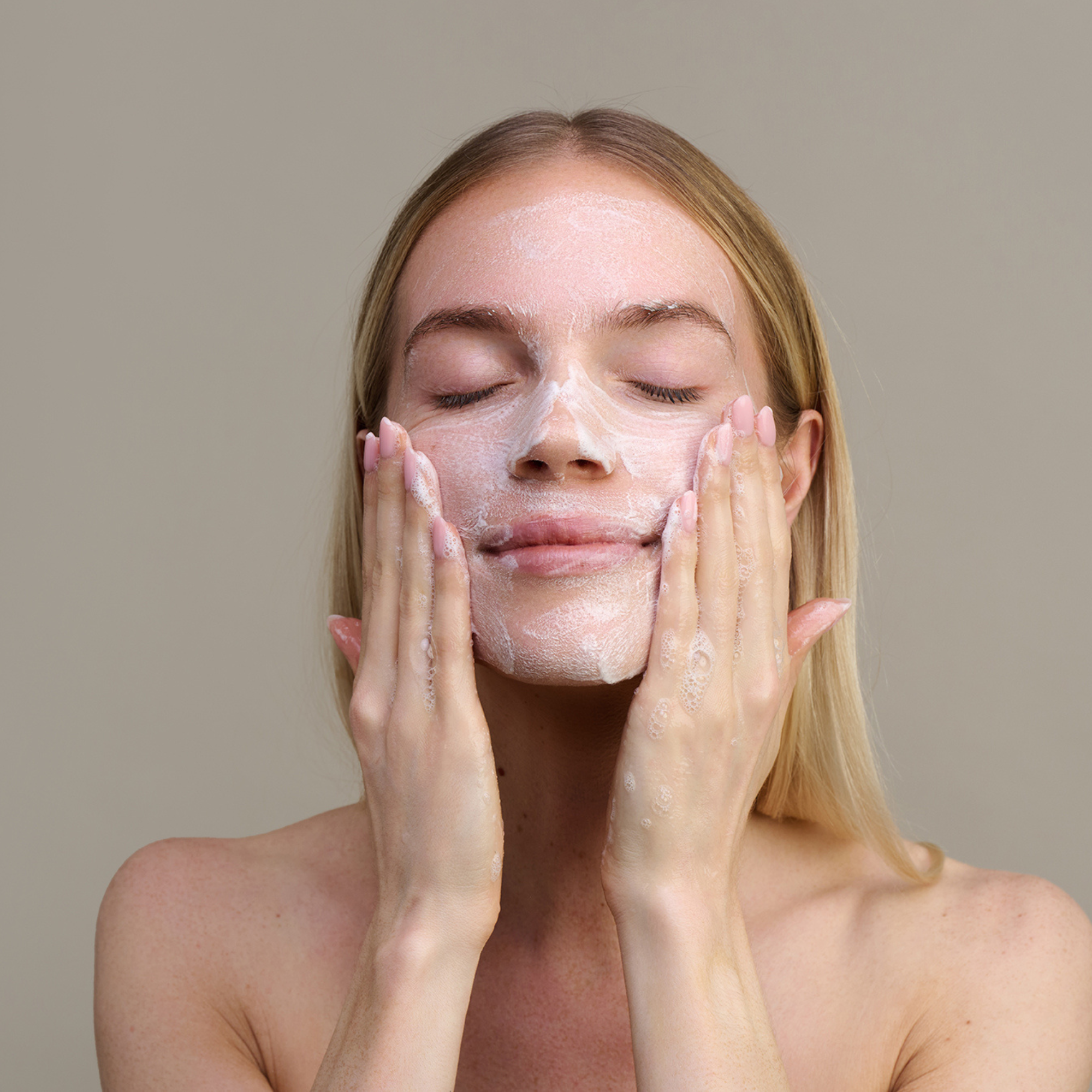 THE DAILY ESSENTIALS